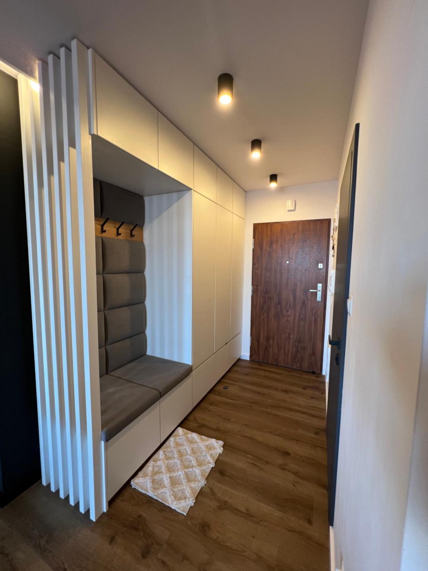 Lake Apartment Краків Екстер'єр фото